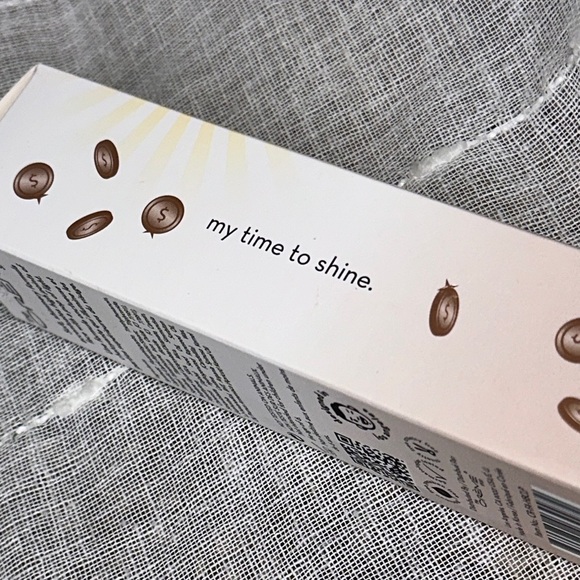 The Crème Shop The Brightest Crayon In The Box Glow Stick Lucky Penny Shade NWT - Picture 5 of 6